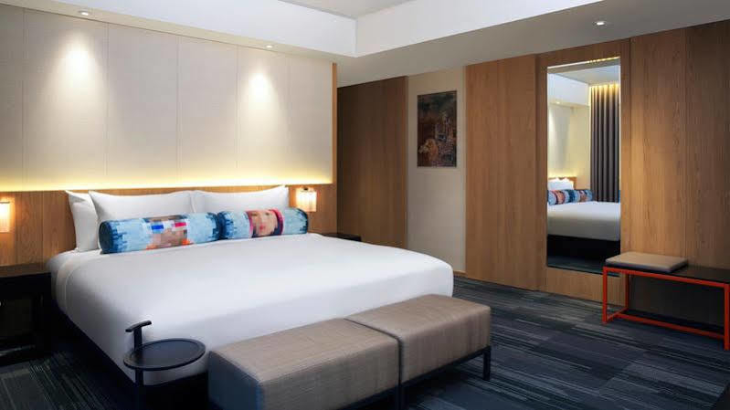 Aloft Taipei Zhongshan Exterior photo